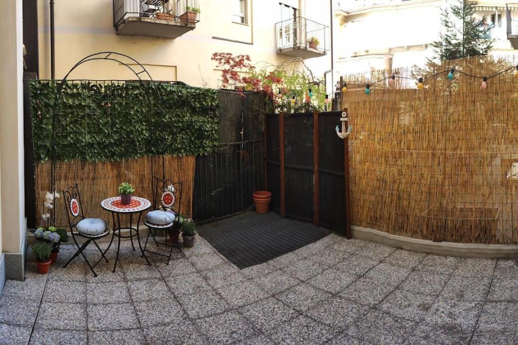 Casa Dora - Terrazzo In Centro Turim Exterior foto